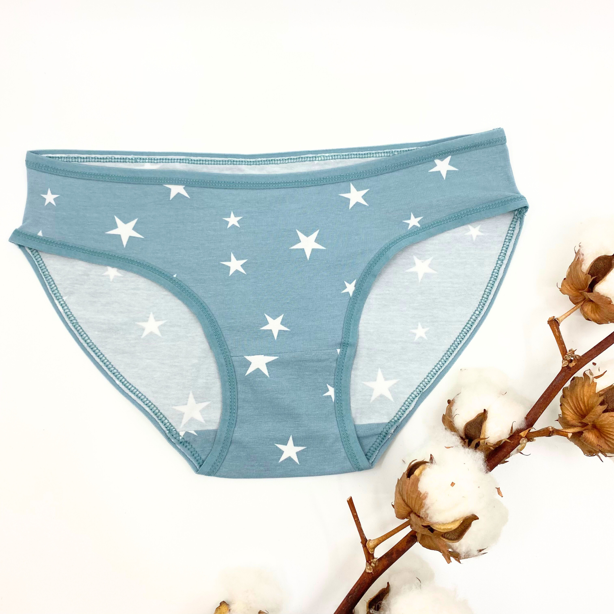 Girls' organic cotton knickers - blue with white stars