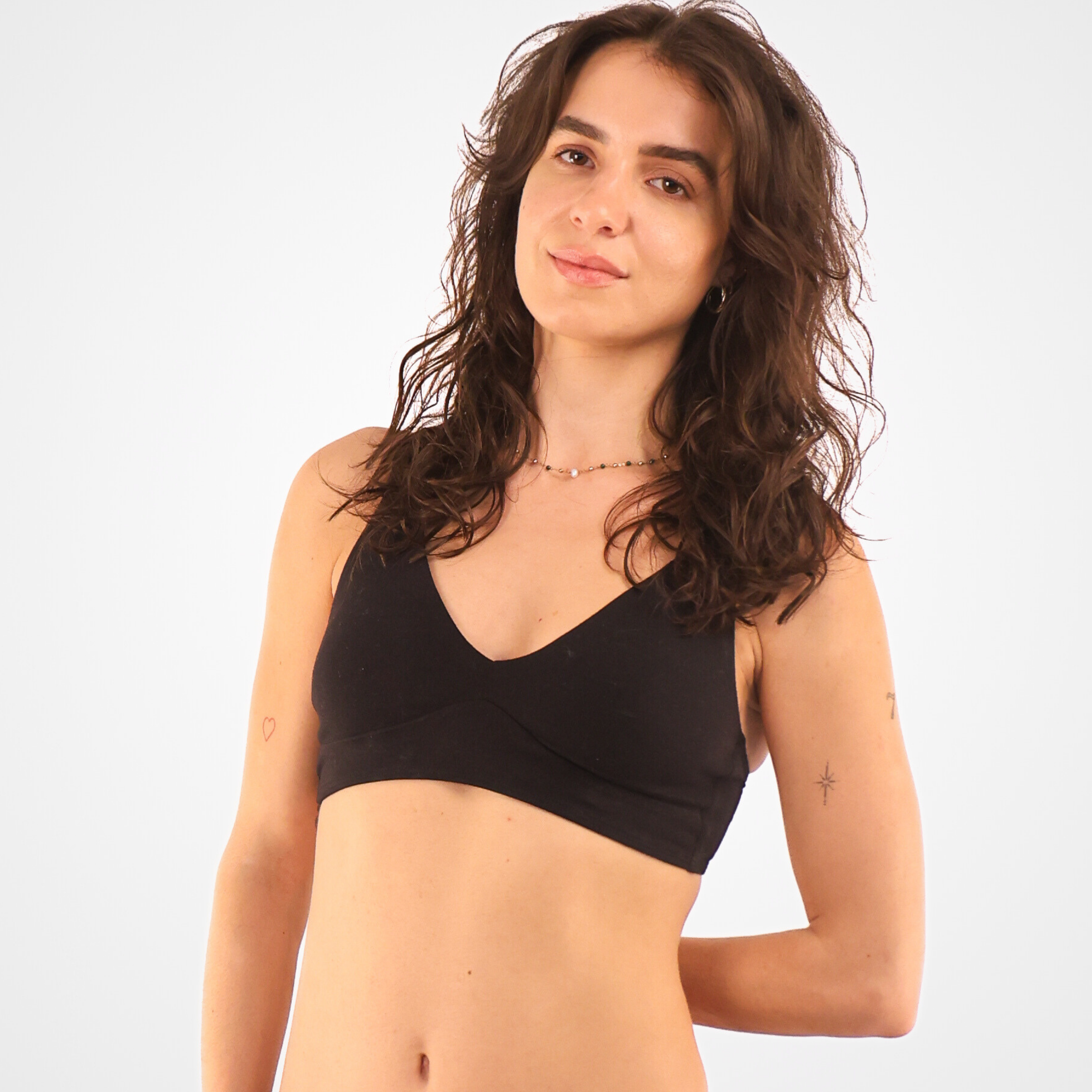 Women's organic cotton bralette in black