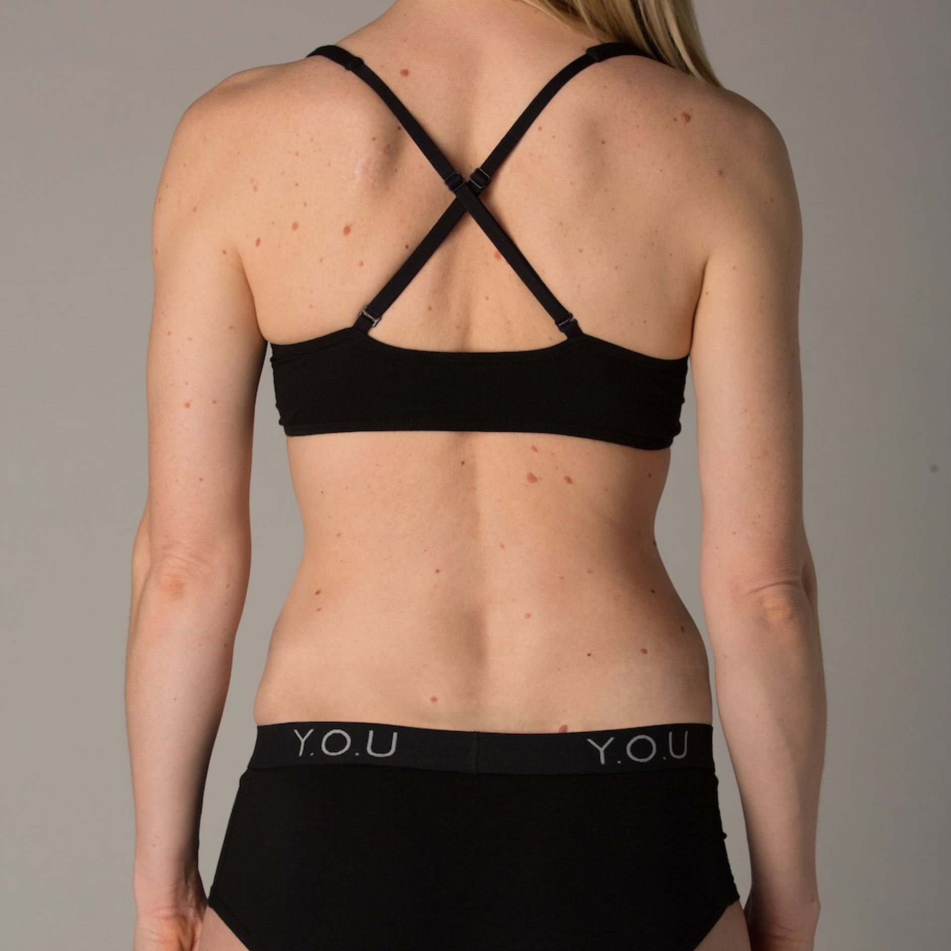 Women's organic cotton bralette in black