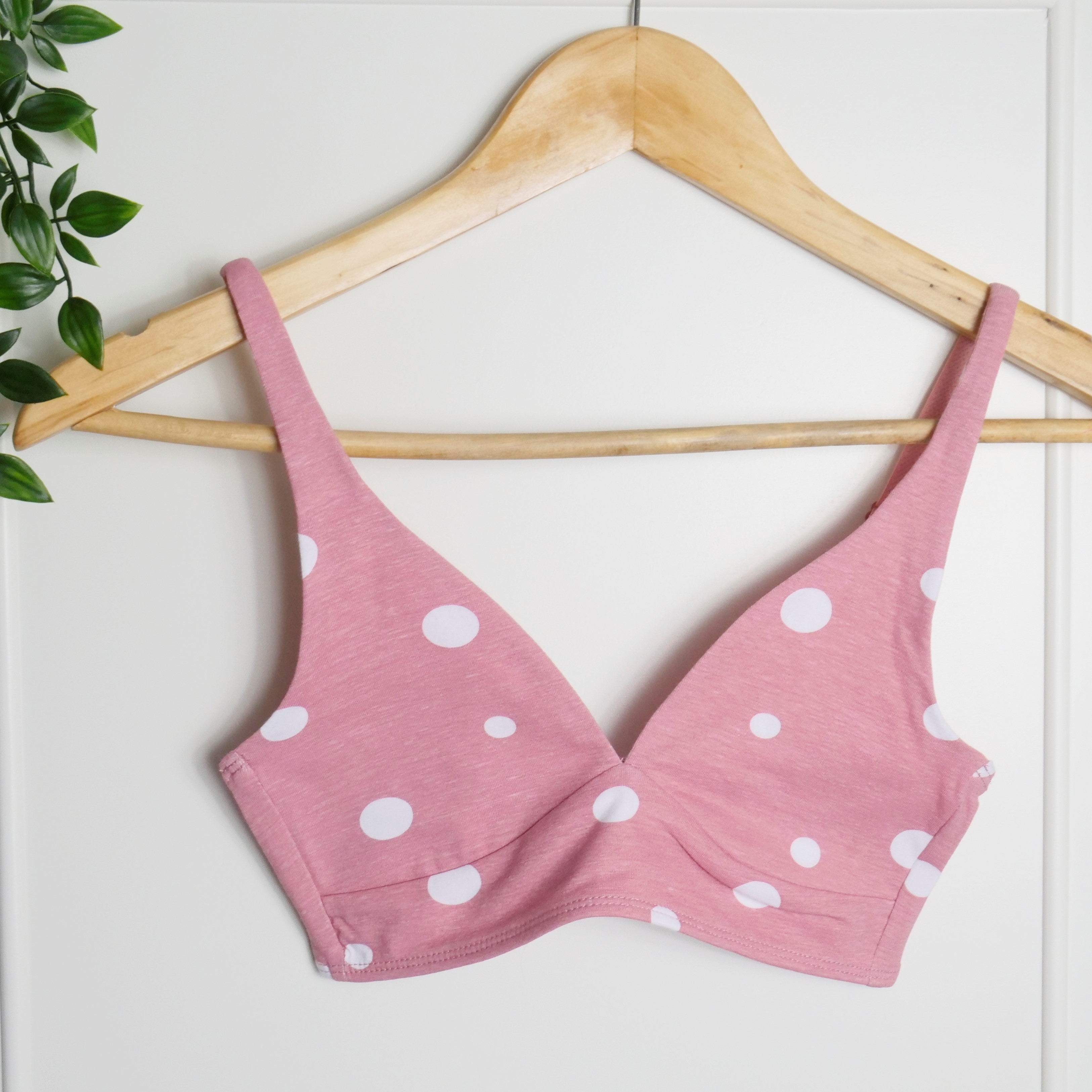 Women's organic cotton bralette and low-rise bikini set- pink with white dots