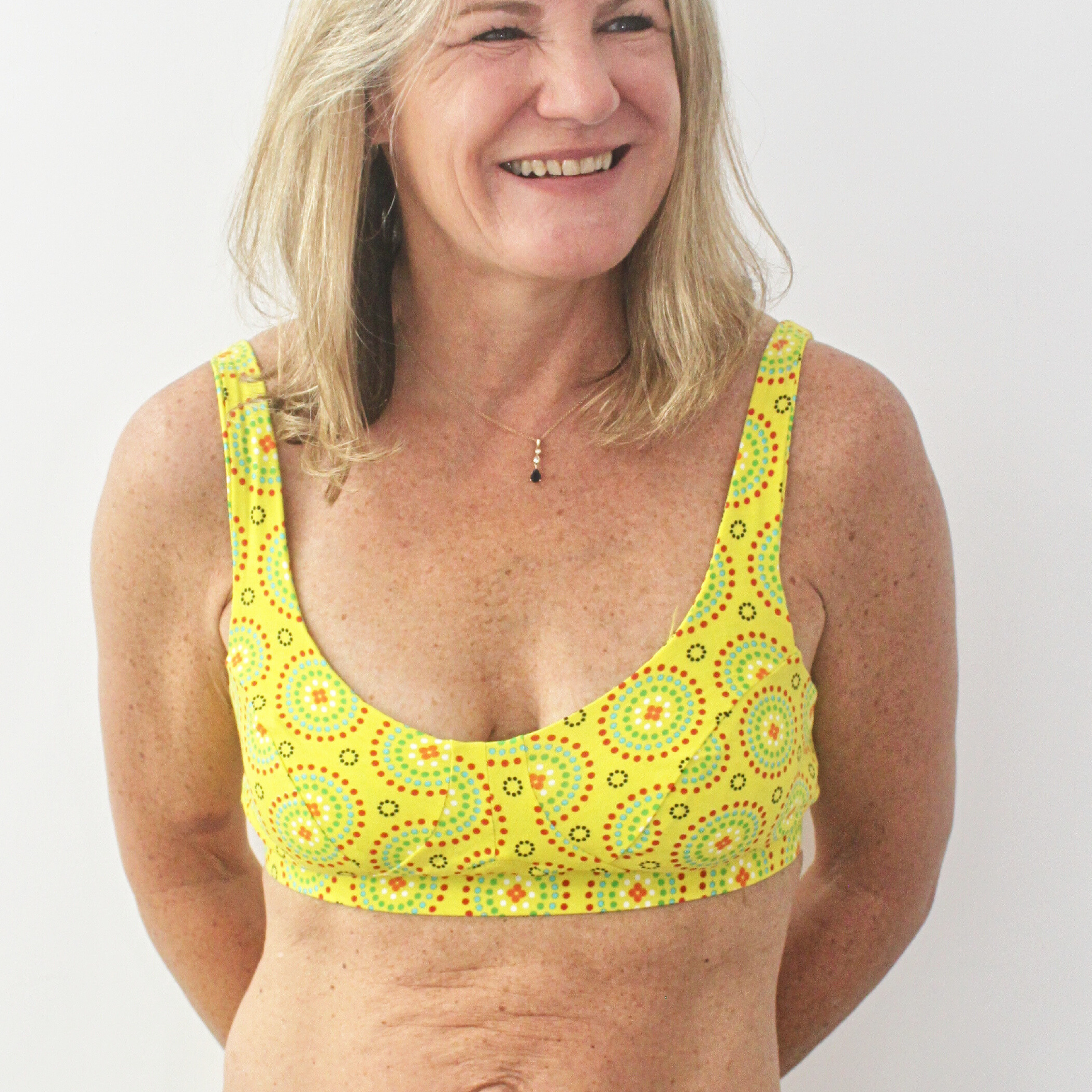 Women's organic cotton bra in yellow Mara print - more supportive style