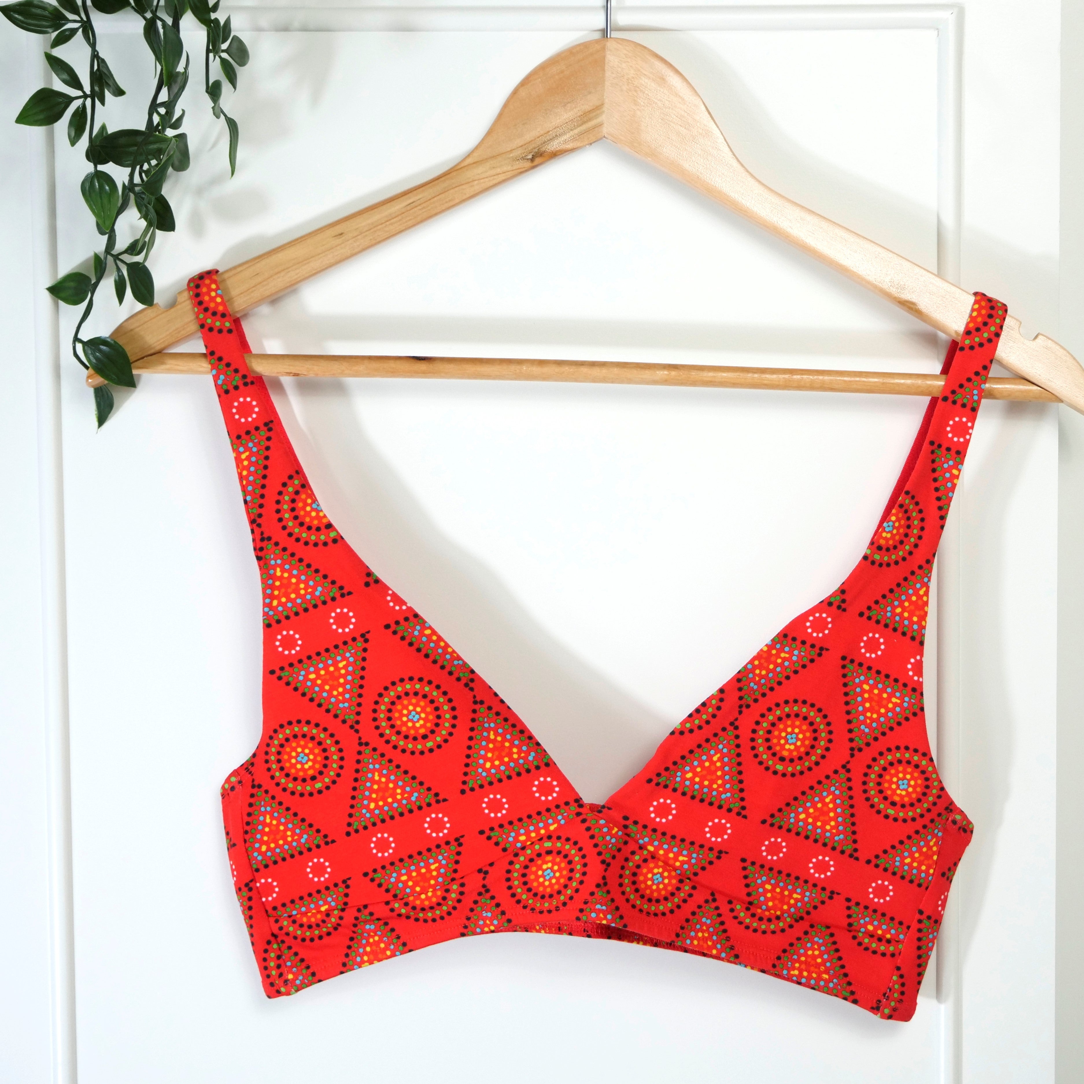 Women's organic cotton matching bralette and plain boy shorts set - Red Mara design