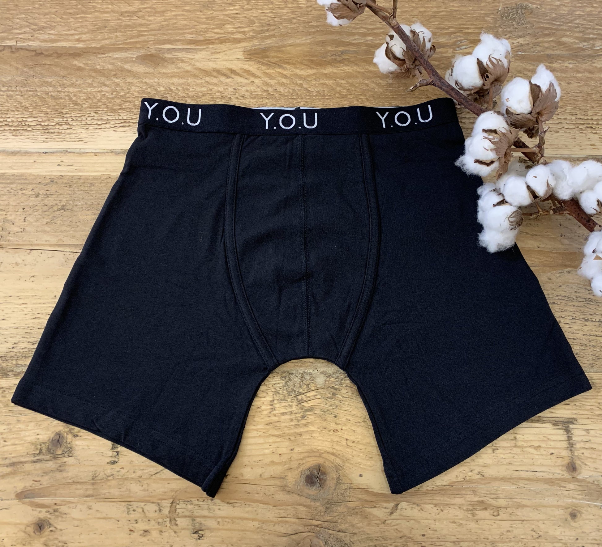 Men's organic cotton longer-leg trunks in black – Y.O.U underwear