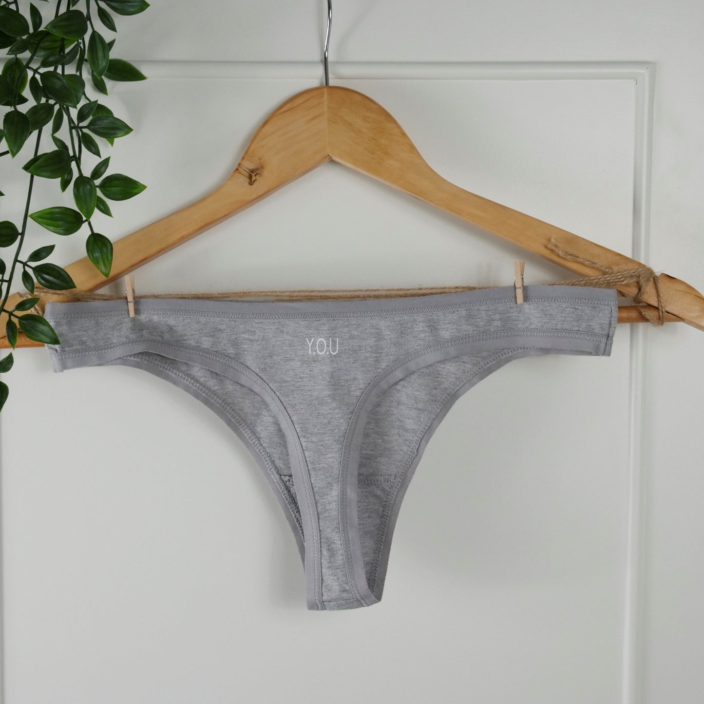 Women's organic cotton thong in grey (heather grey) – Y.O.U underwear